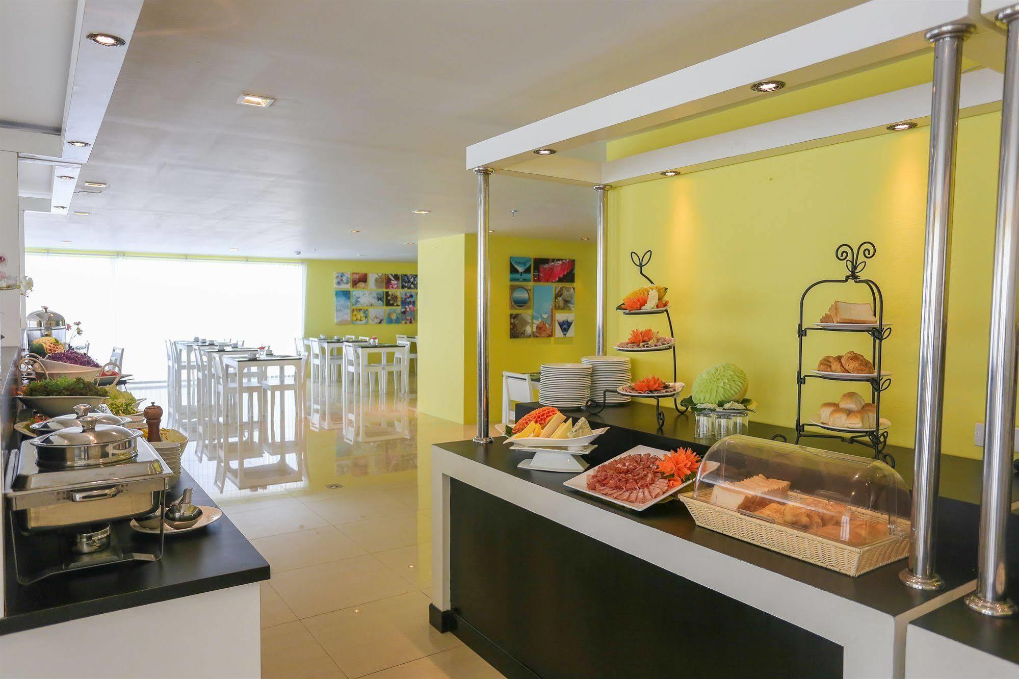 R-Con Rest Sea Hotel Pattaya Eksteriør billede