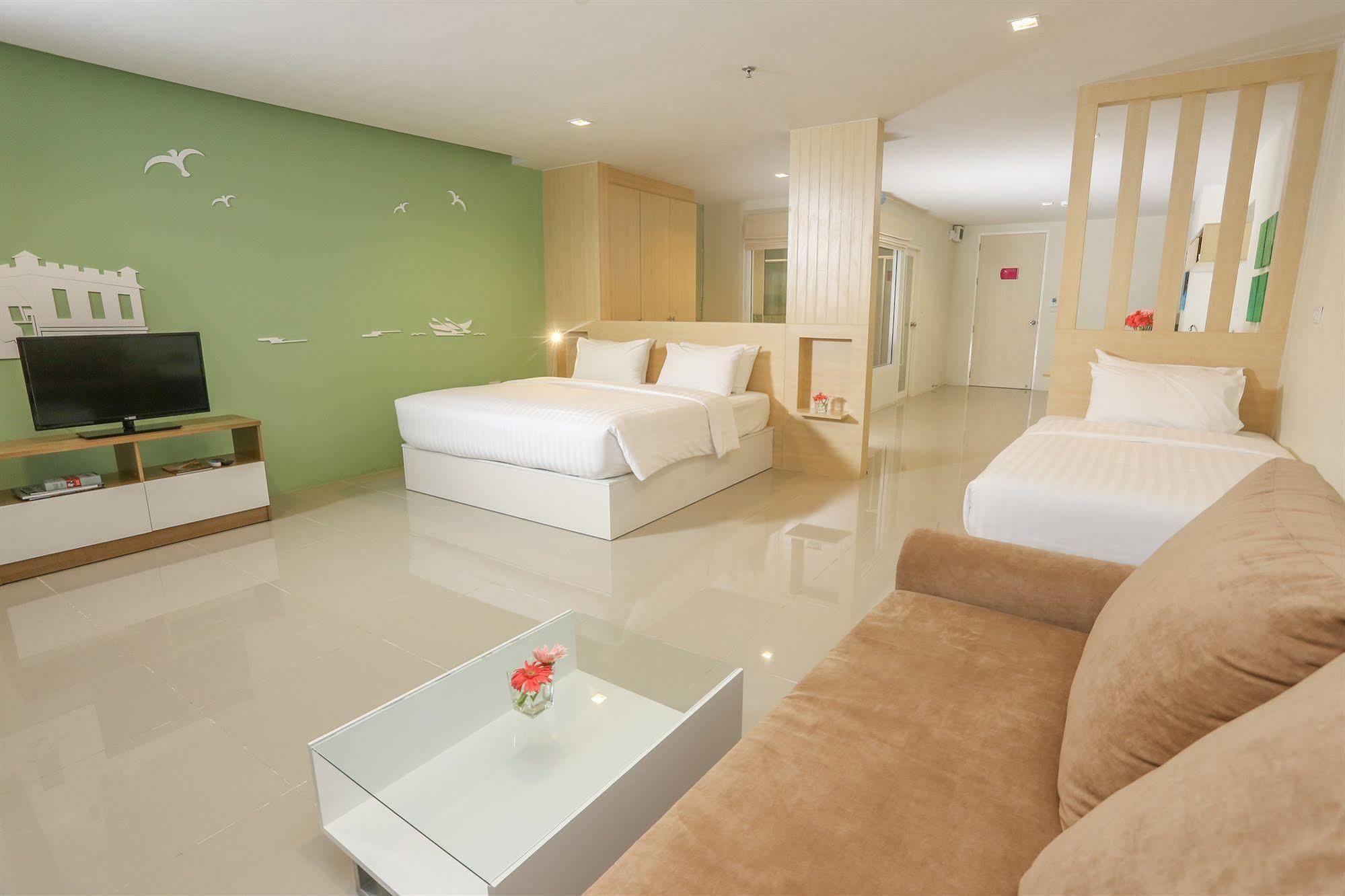 R-Con Rest Sea Hotel Pattaya Eksteriør billede