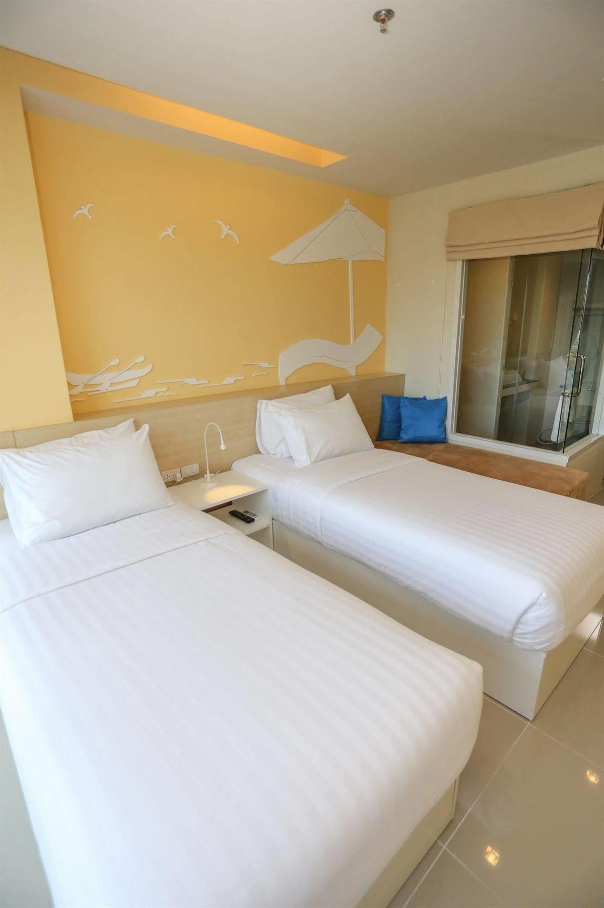 R-Con Rest Sea Hotel Pattaya Eksteriør billede