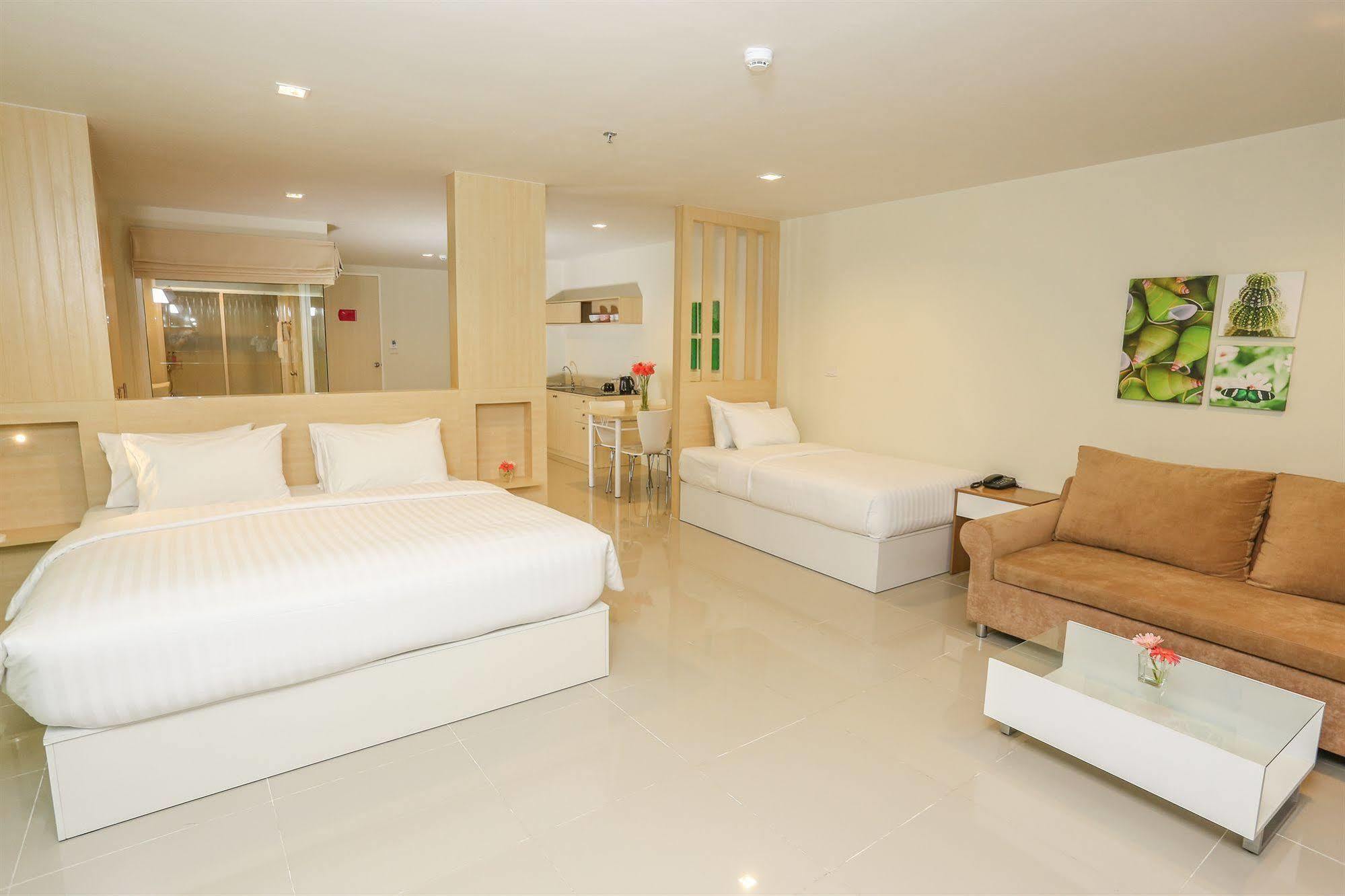 R-Con Rest Sea Hotel Pattaya Eksteriør billede